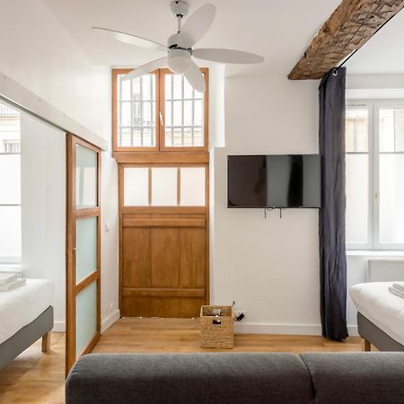 Suite Du Lion/Ac Historic Flat, Marais, 4-5 Guests Parigi Esterno foto