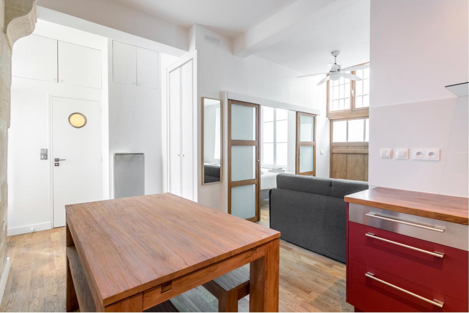 Suite Du Lion/Ac Historic Flat, Marais, 4-5 Guests Parigi Esterno foto
